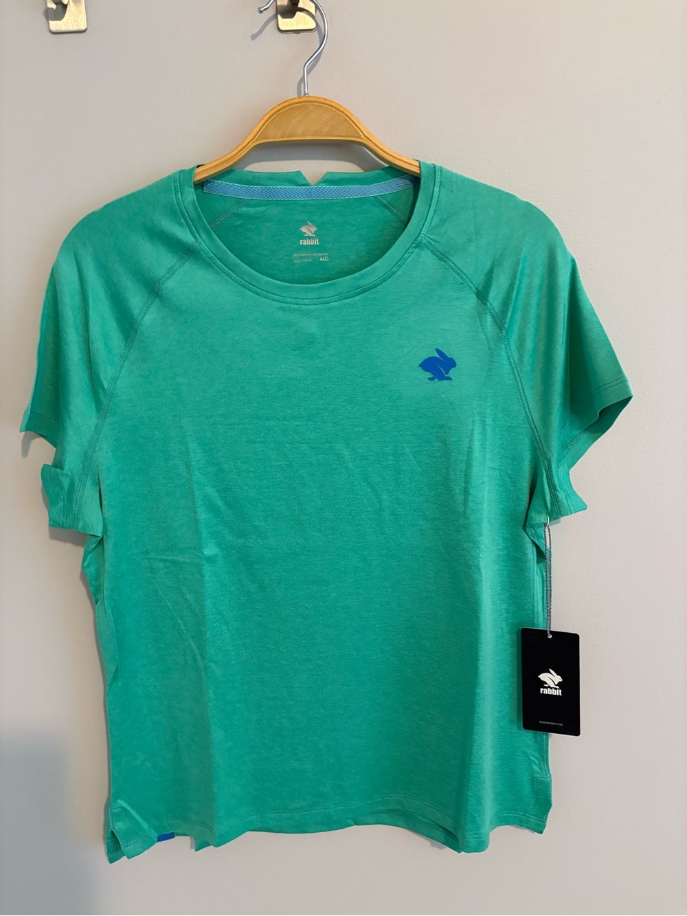 rabbit Short-Sleeve Women's Performance Tee